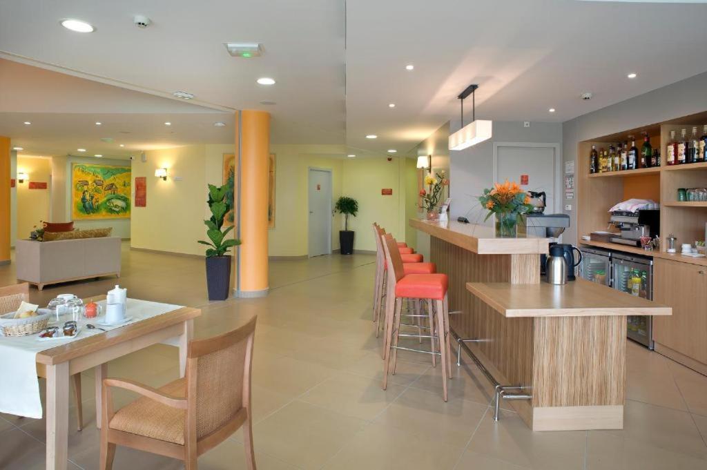 Domitys Les Cles D'Or Aparthotel Orthez Luaran gambar
